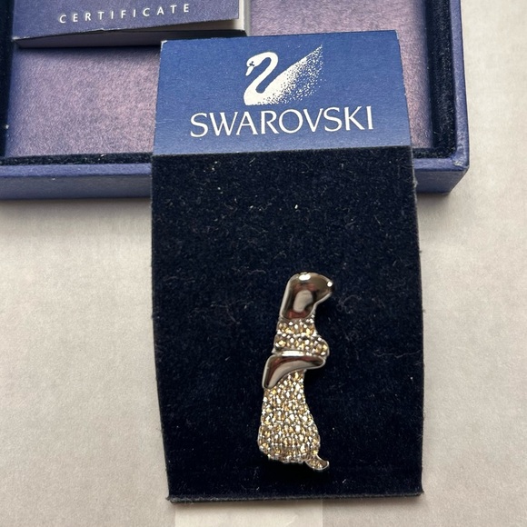 Swarovski Jewelry - New in Box Swarovski Swan Crystal Brooch